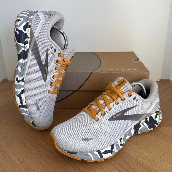 Brooks Shoes - Brooks Ghost 15 Women Running Sneakers - SZ 9.5